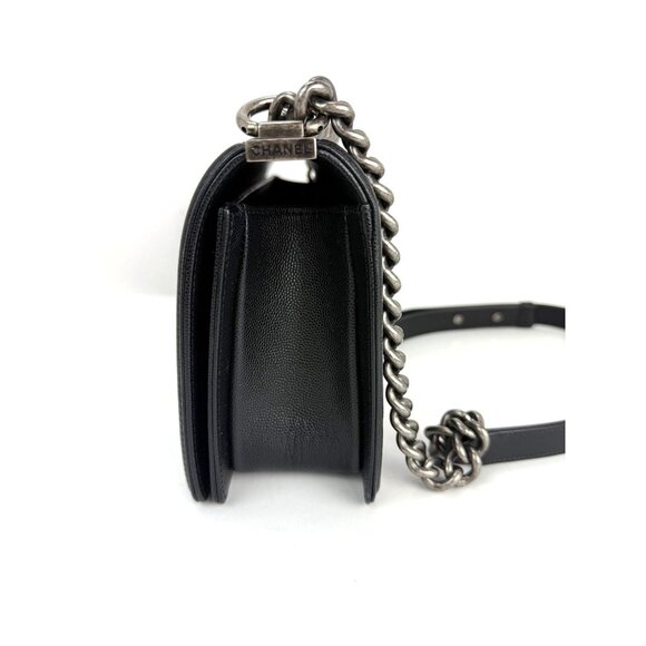 Chanel Caviar Quilted Medium Black Boy Flap Shoulder Bag - Picture 8 of 16